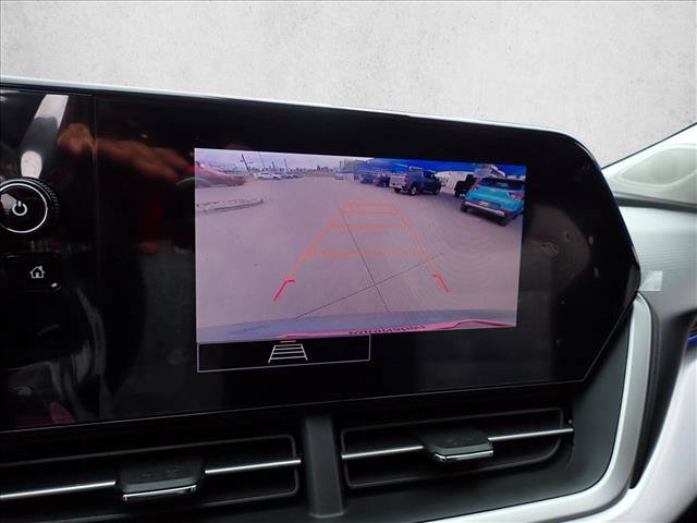 New 2026 Chevrolet Trax LS w/ LS Convenience Package FWD image 17