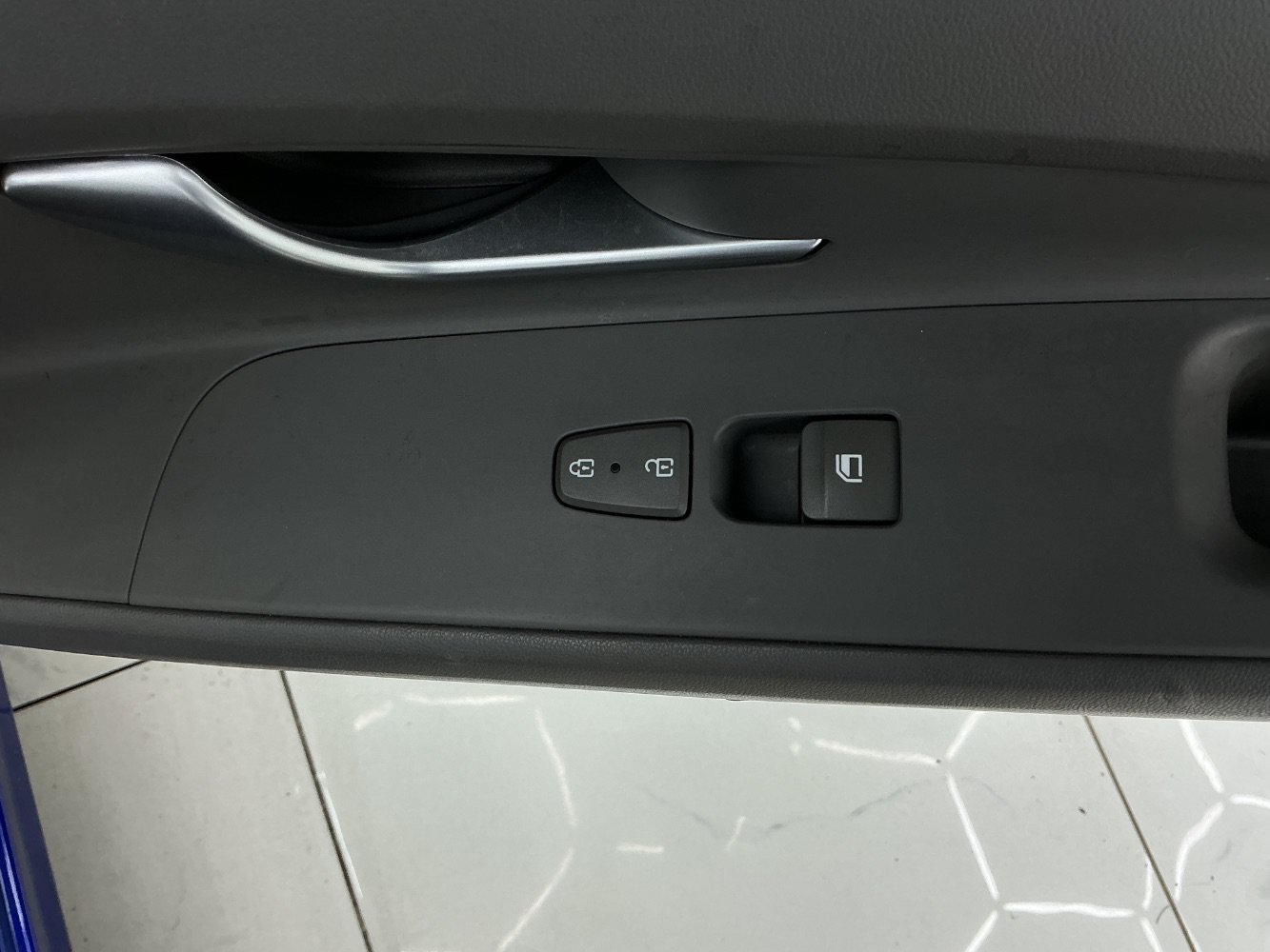 Used 2023 Hyundai Elantra SEL w/ Convenience Package FWD image 38