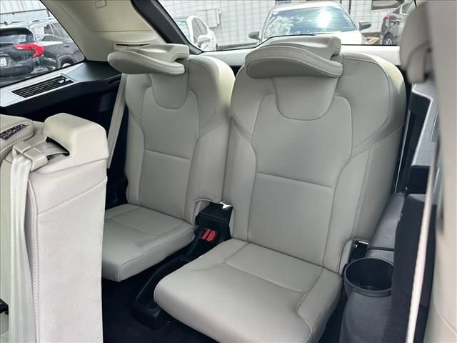 Used 2023 Volvo XC90 B6 Plus w/ Protection Package Premier AWD/4WD image 19