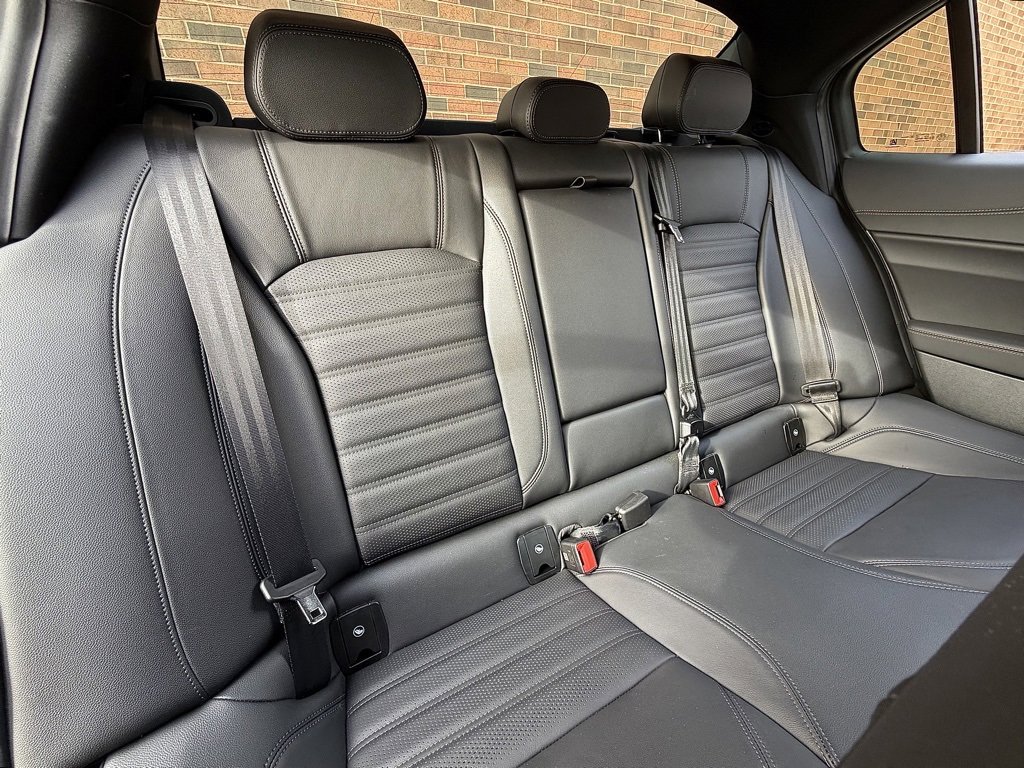 Used 2024 Alfa Romeo Giulia Quadrifoglio image 22