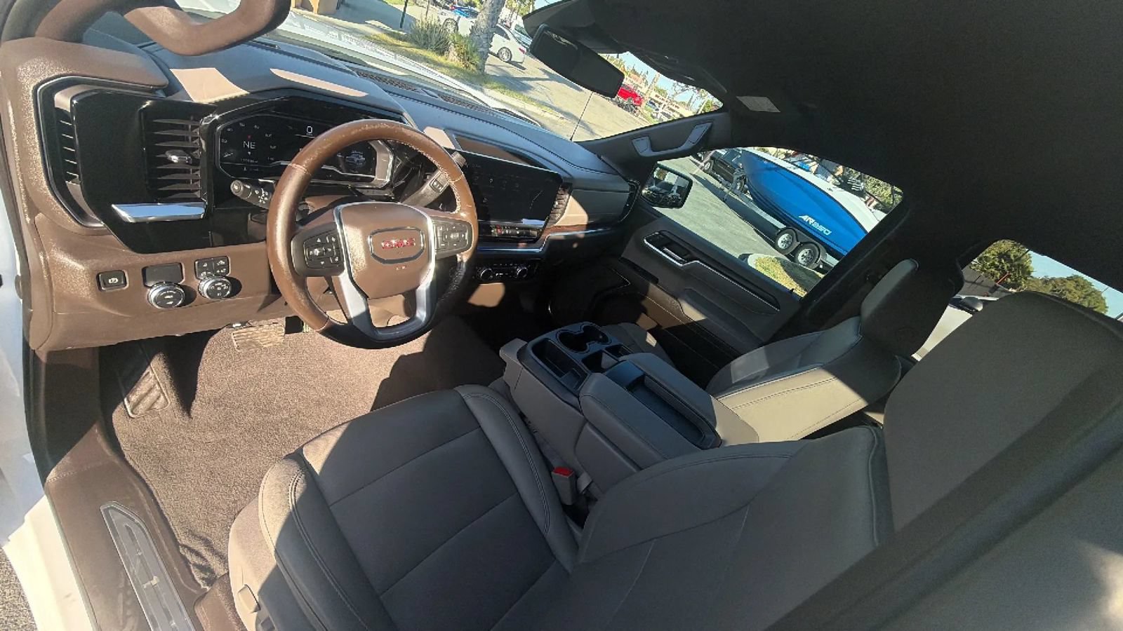 Used 2023 GMC Sierra 1500 SLT RWD image 12