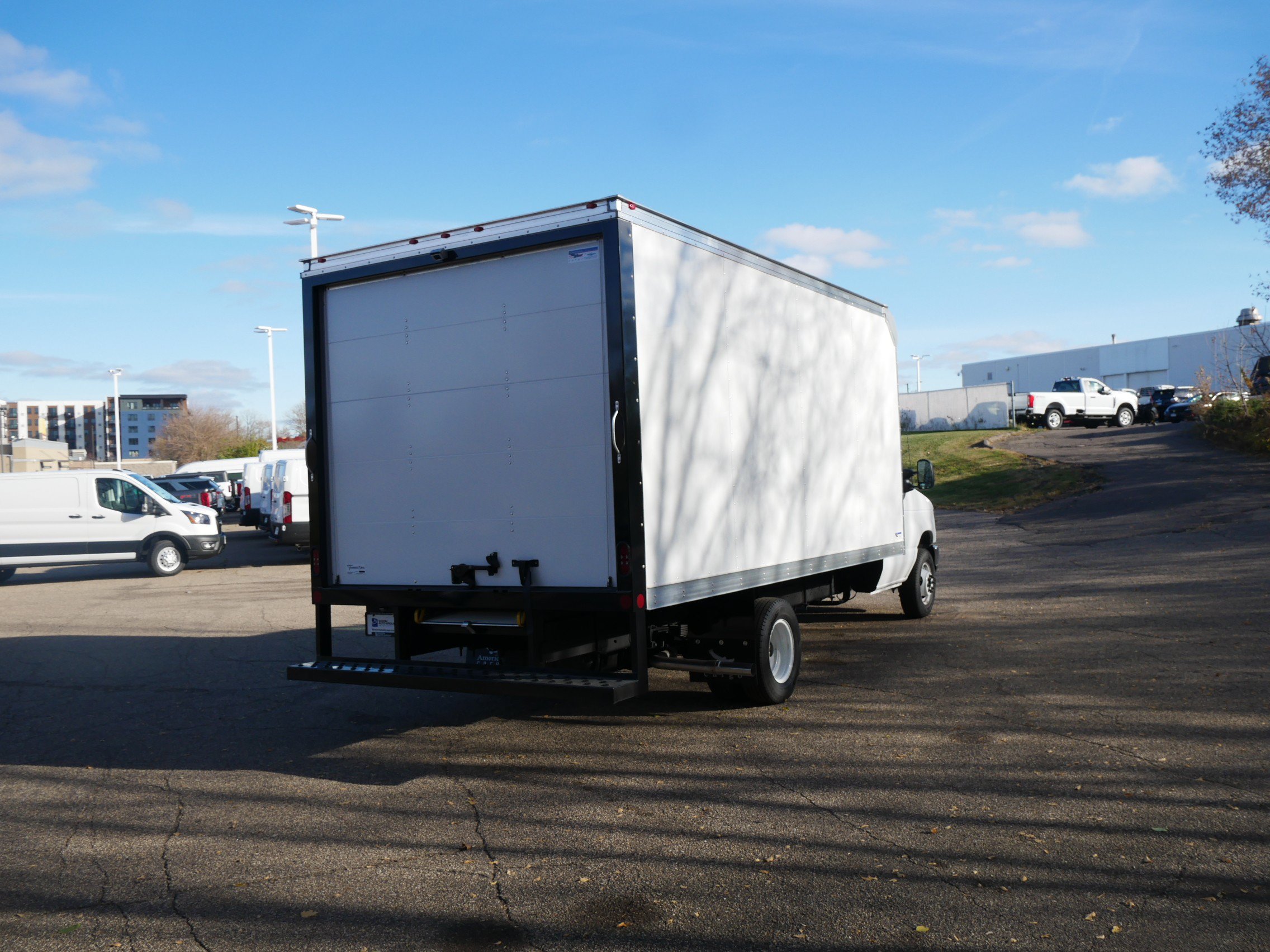 New 2026 Ford E-450 and Econoline 450 Super Duty w/ Driver's Safety Package RWD image 4