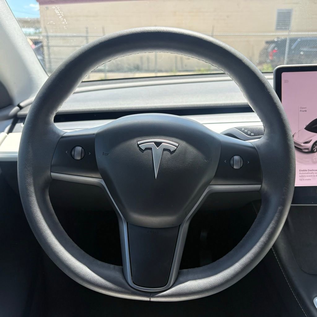 Used 2023 Tesla Model Y Long Range image 21