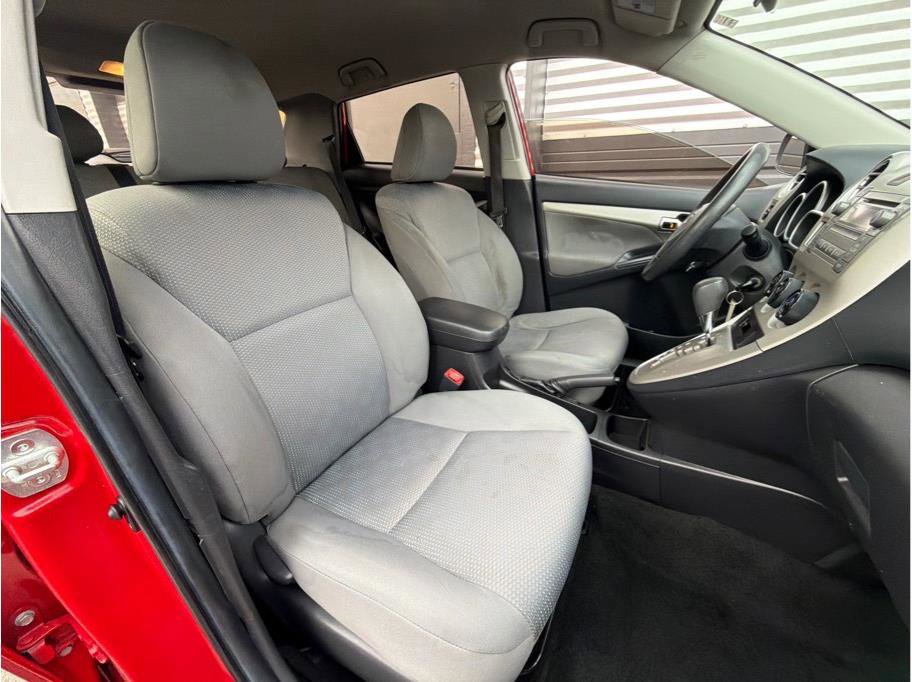 Used 2009 Toyota Matrix FWD image 18