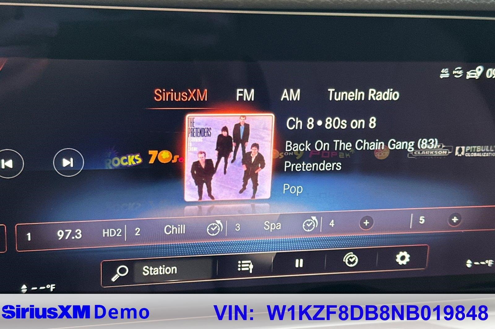 Used 2022 Mercedes-Benz E 350 Sedan image 38