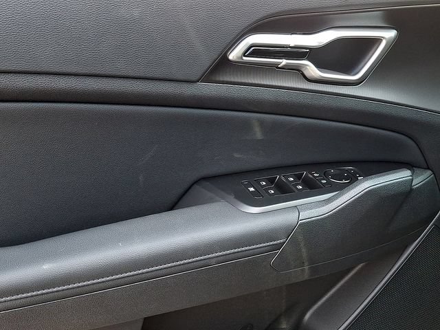 New 2026 Kia Sportage EX FWD image 8