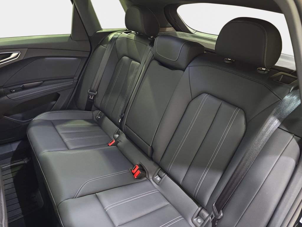 Used 2024 Audi Q4 e-tron Premium w/ Convenience Package image 14