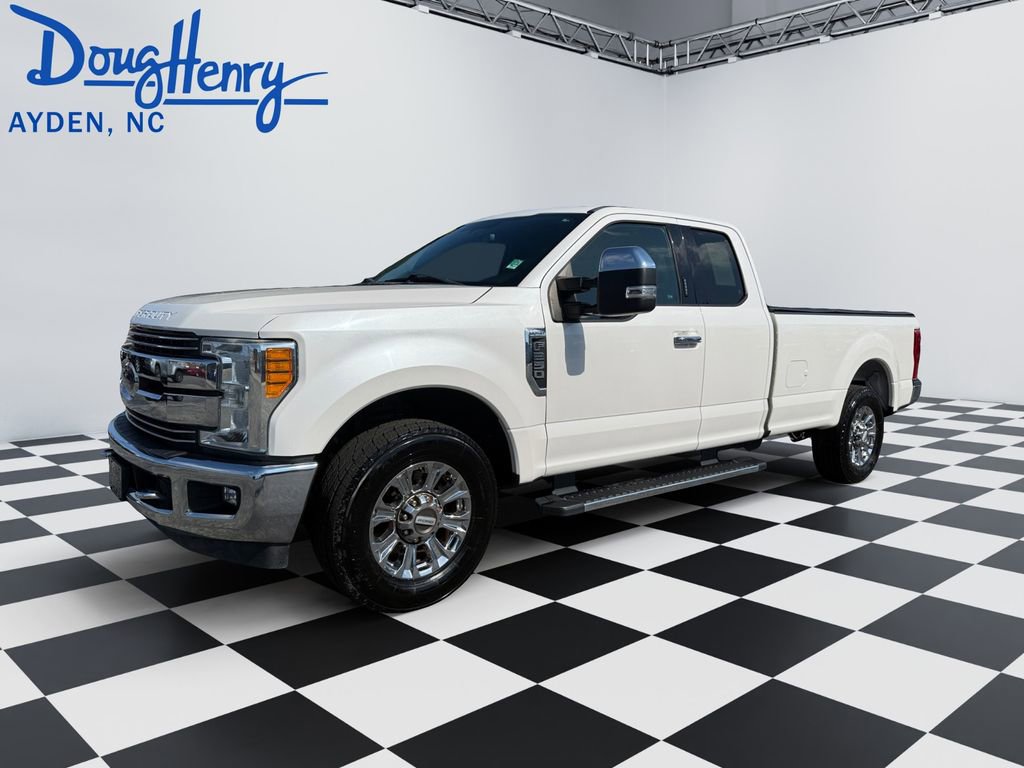Used 2017 Ford F250 Lariat w/ Chrome Package image 1