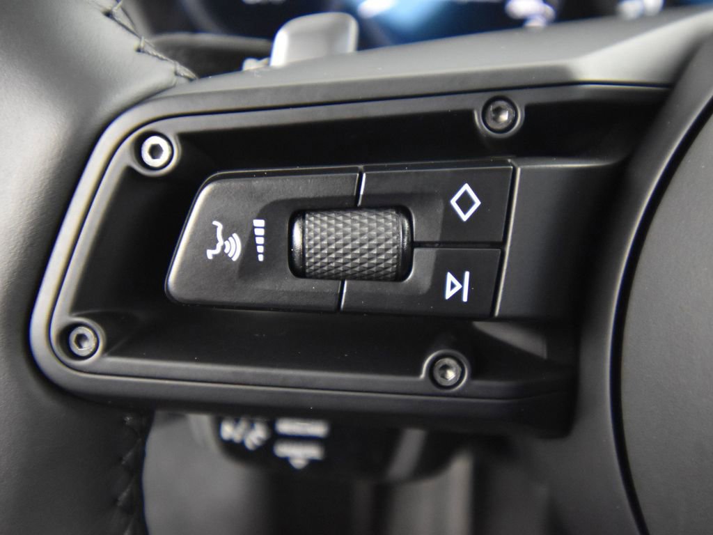 Used 2021 Porsche 911 Carrera S image 32