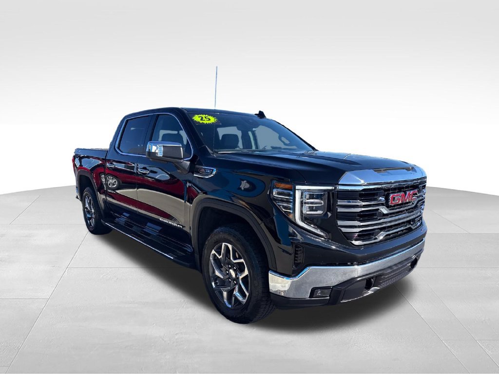 Used 2025 GMC Sierra 1500 SLT w/ SLT Premium Package AWD/4WD image 8