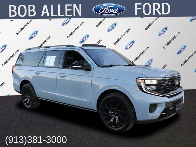 Used 2025 Ford Expedition Max Platinum w/ Stealth Appearance Package image 1