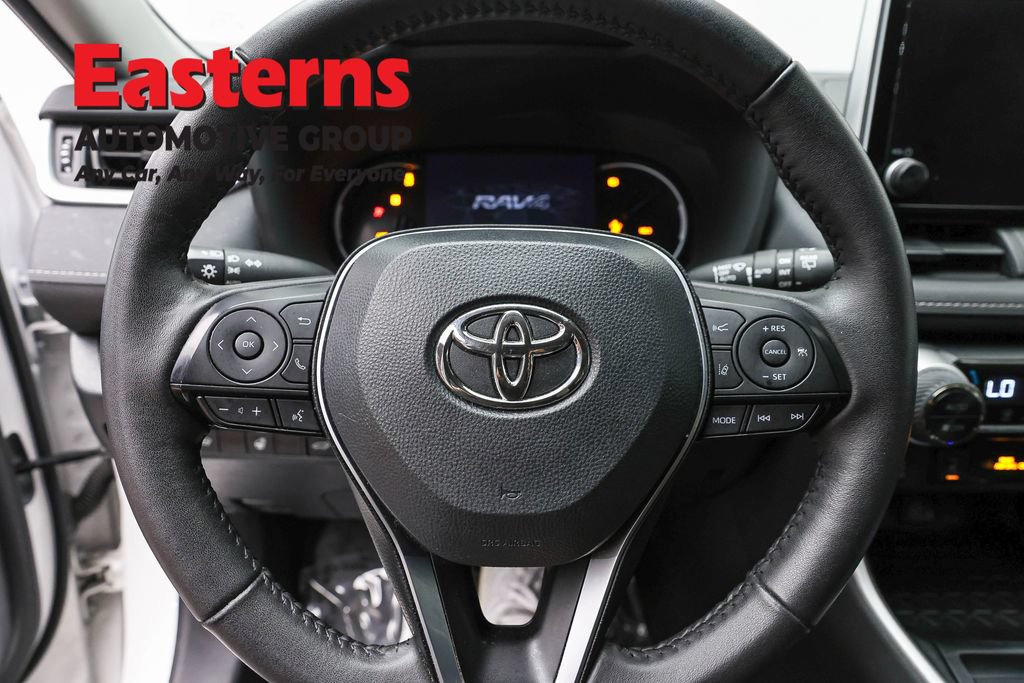 Used 2024 Toyota RAV4 XLE w/ Convenience Package AWD/4WD image 10