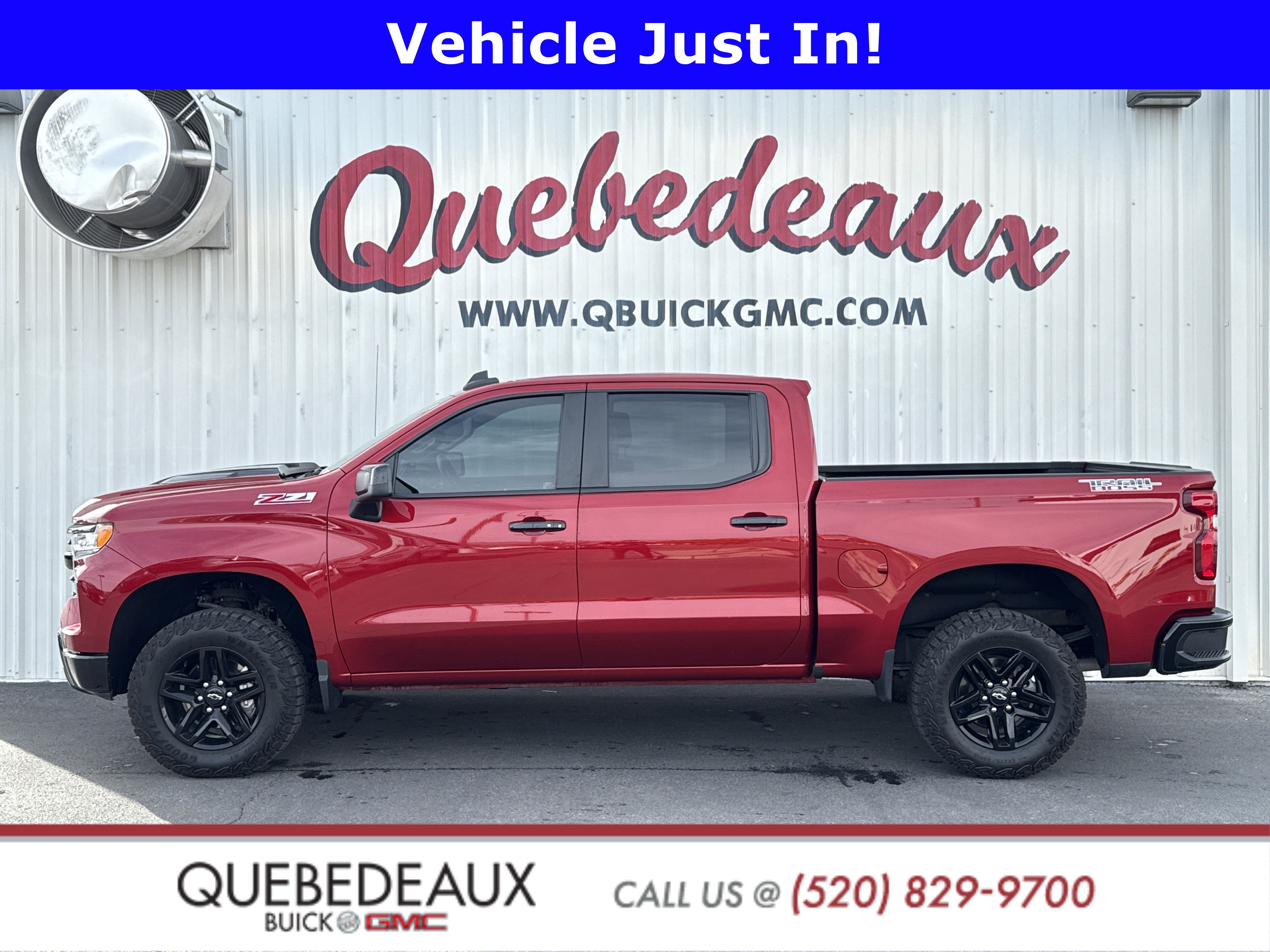 Used 2024 Chevrolet Silverado 1500 LT Trail Boss w/ Convenience Package II image 1