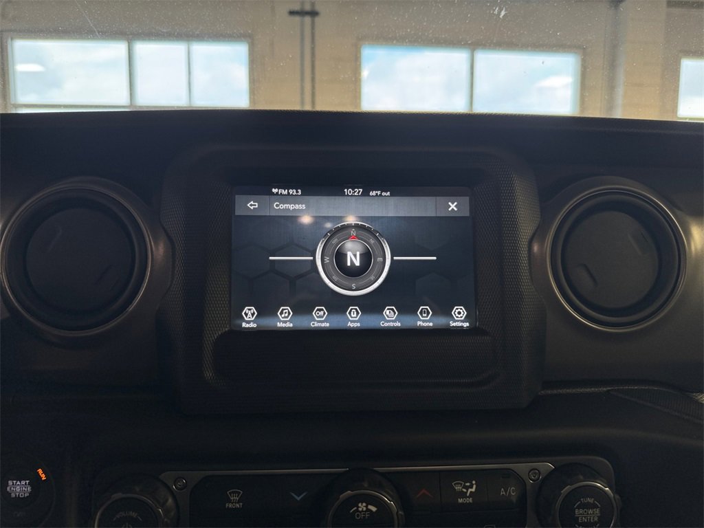 Used 2023 Jeep Gladiator Sport image 19