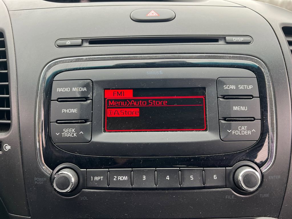 Used 2018 Kia Forte LX image 19