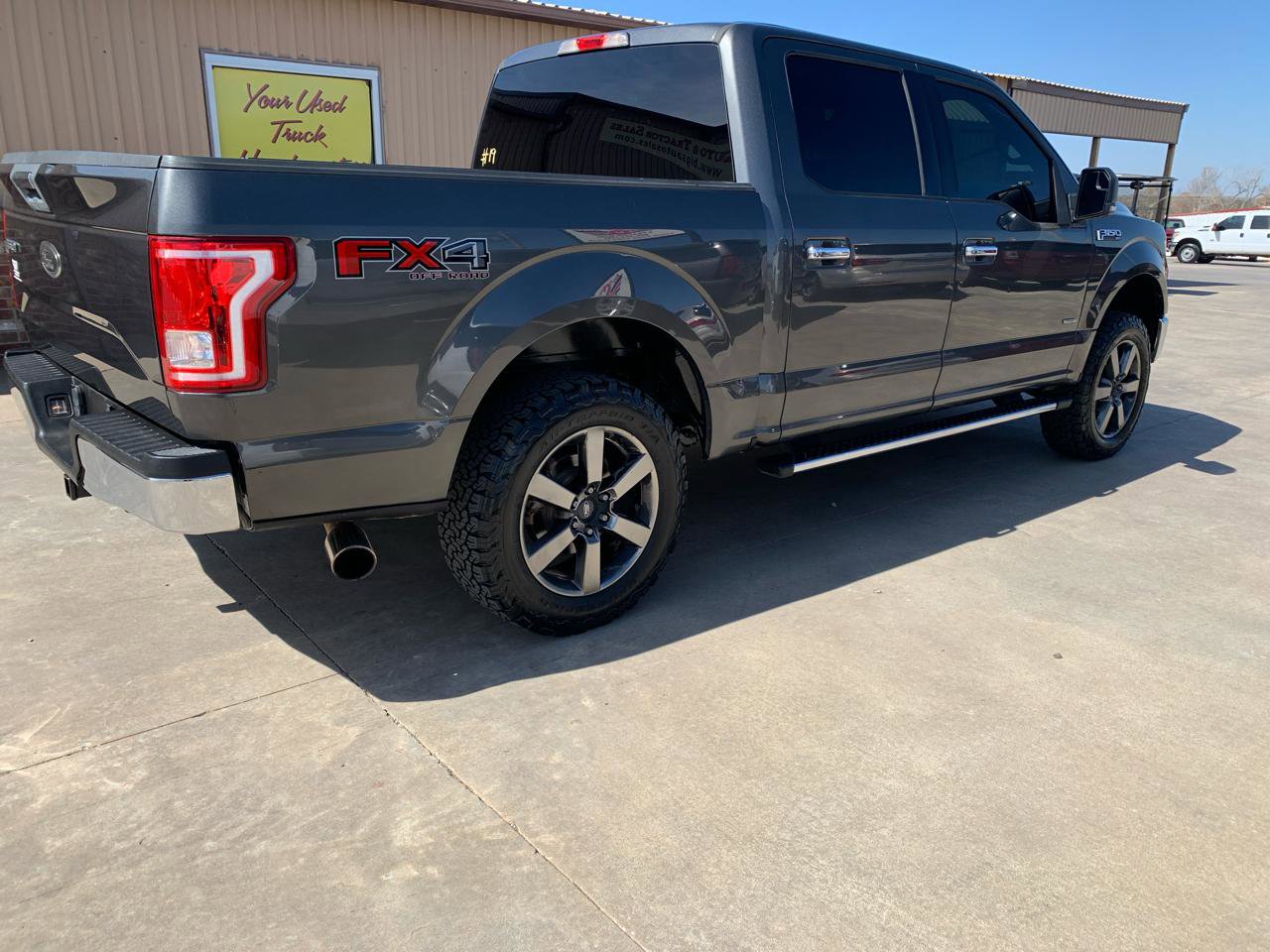 Used 2015 Ford F150 XLT w/ Equipment Group 301A Mid image 2