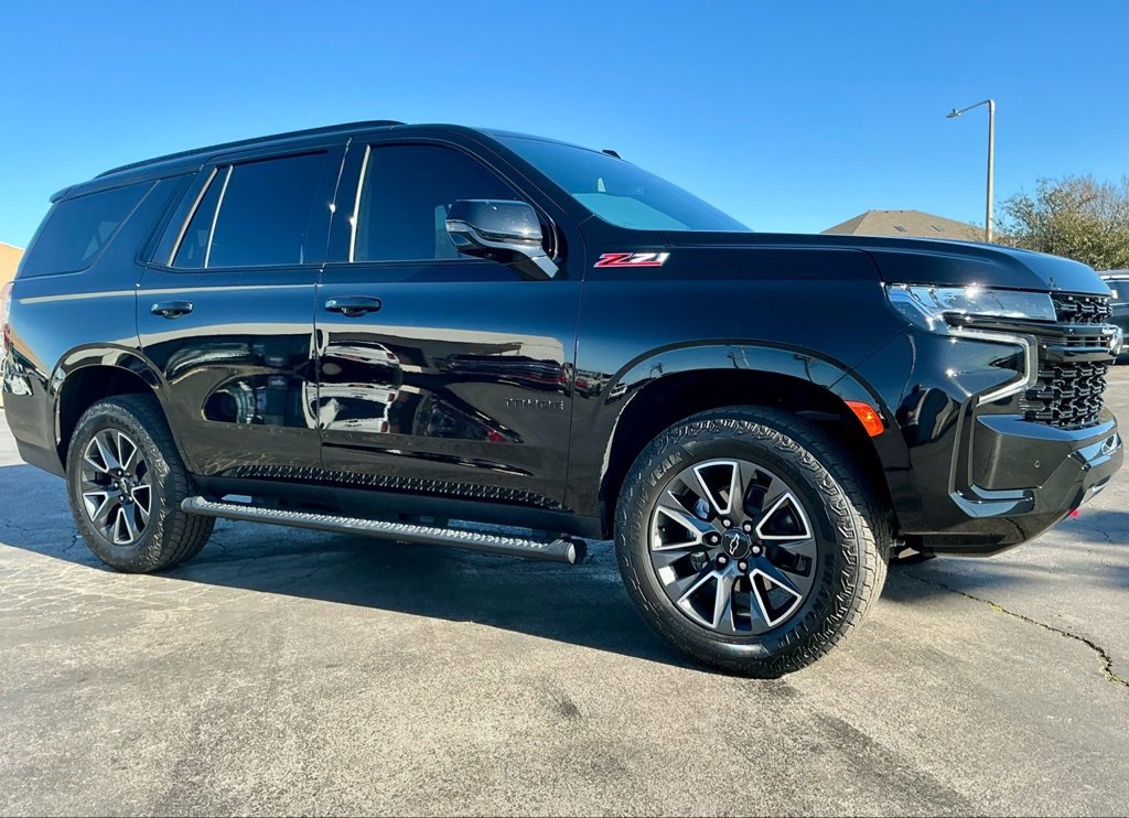 Used 2024 Chevrolet Tahoe Z71 w/ Luxury Package image 6
