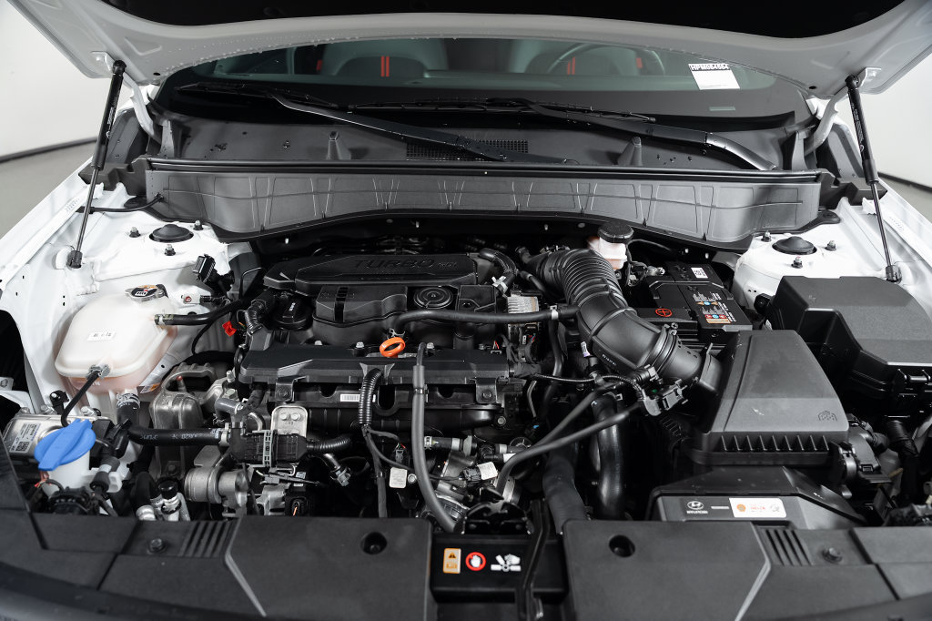 Certified 2024 Hyundai Kona N Line FWD image 38