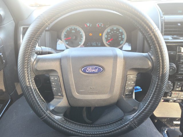 Used 2010 Ford Escape Limited AWD/4WD image 29