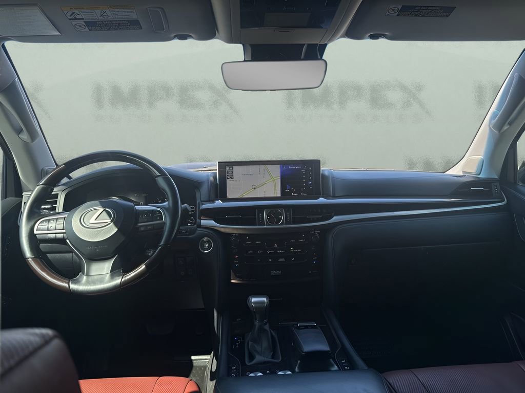 Used 2020 Lexus LX 570 4WD w/ Luxury Package image 13