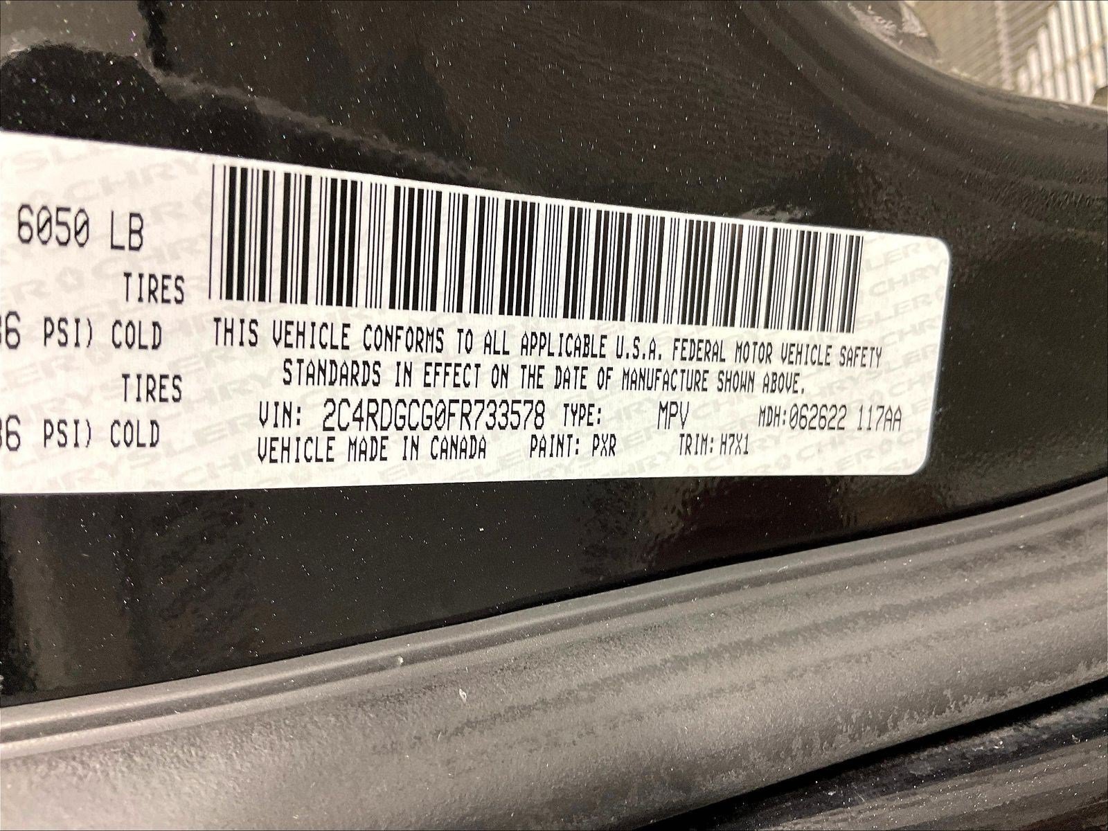 Used 2015 Dodge Grand Caravan SXT FWD image 17