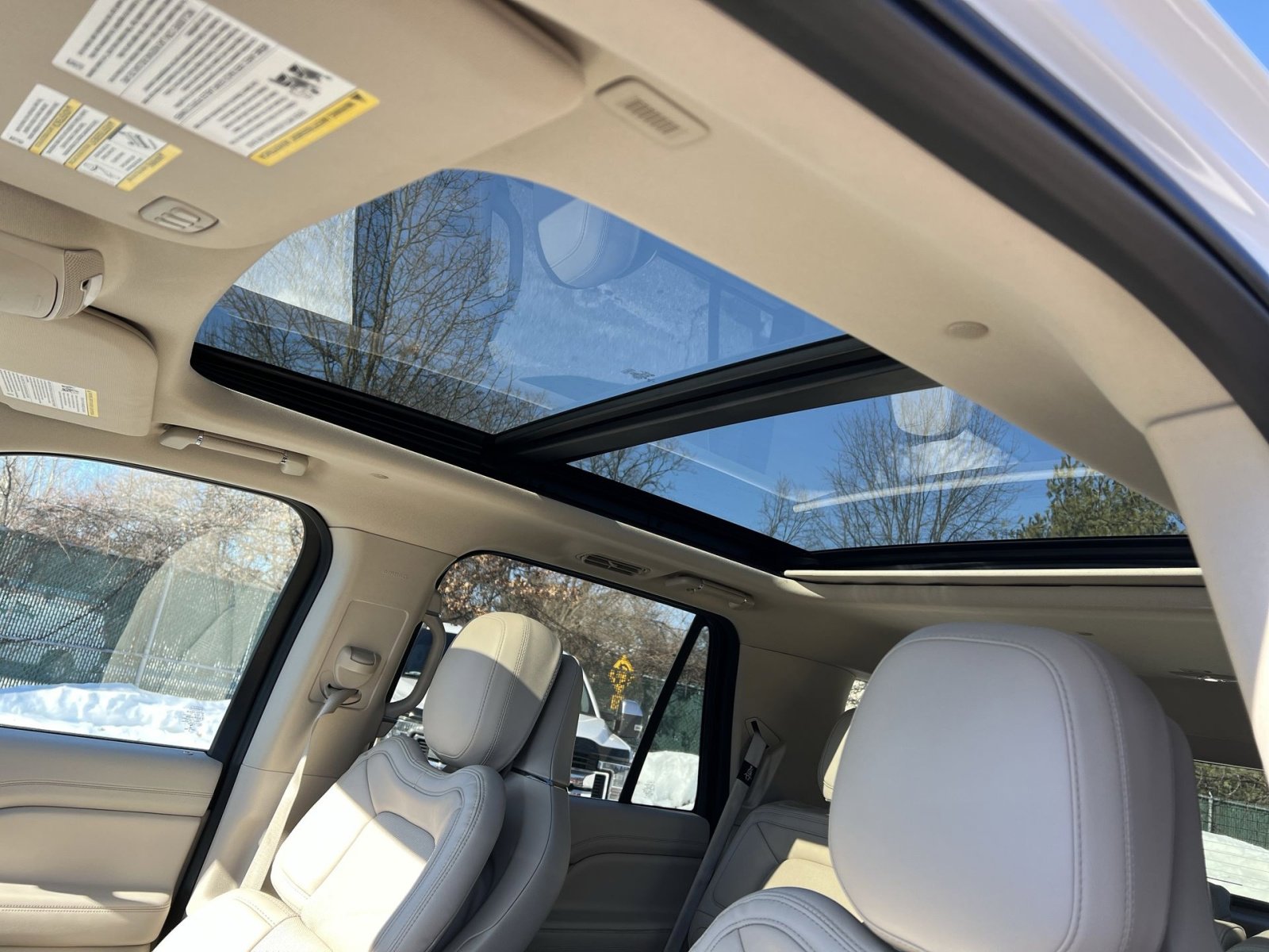 Used 2021 Lincoln Navigator Reserve w/ Luxury Package image 23