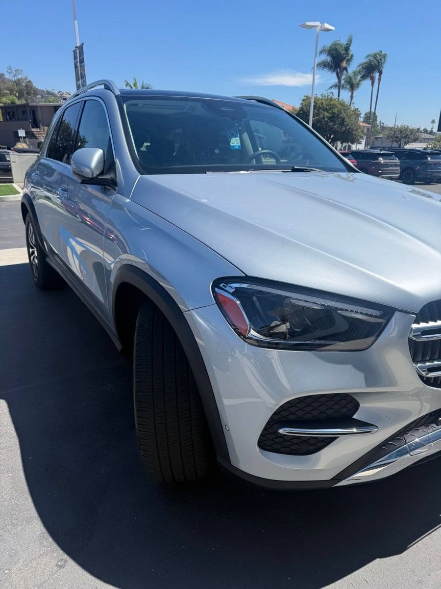 Used 2024 Mercedes-Benz GLE 350 4MATIC image 4