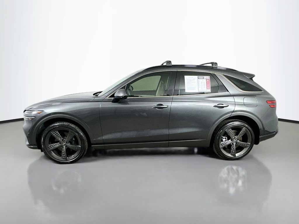 Used 2022 Genesis GV70 3.5T Sport w/ Sport Prestige Package AWD/4WD image 5
