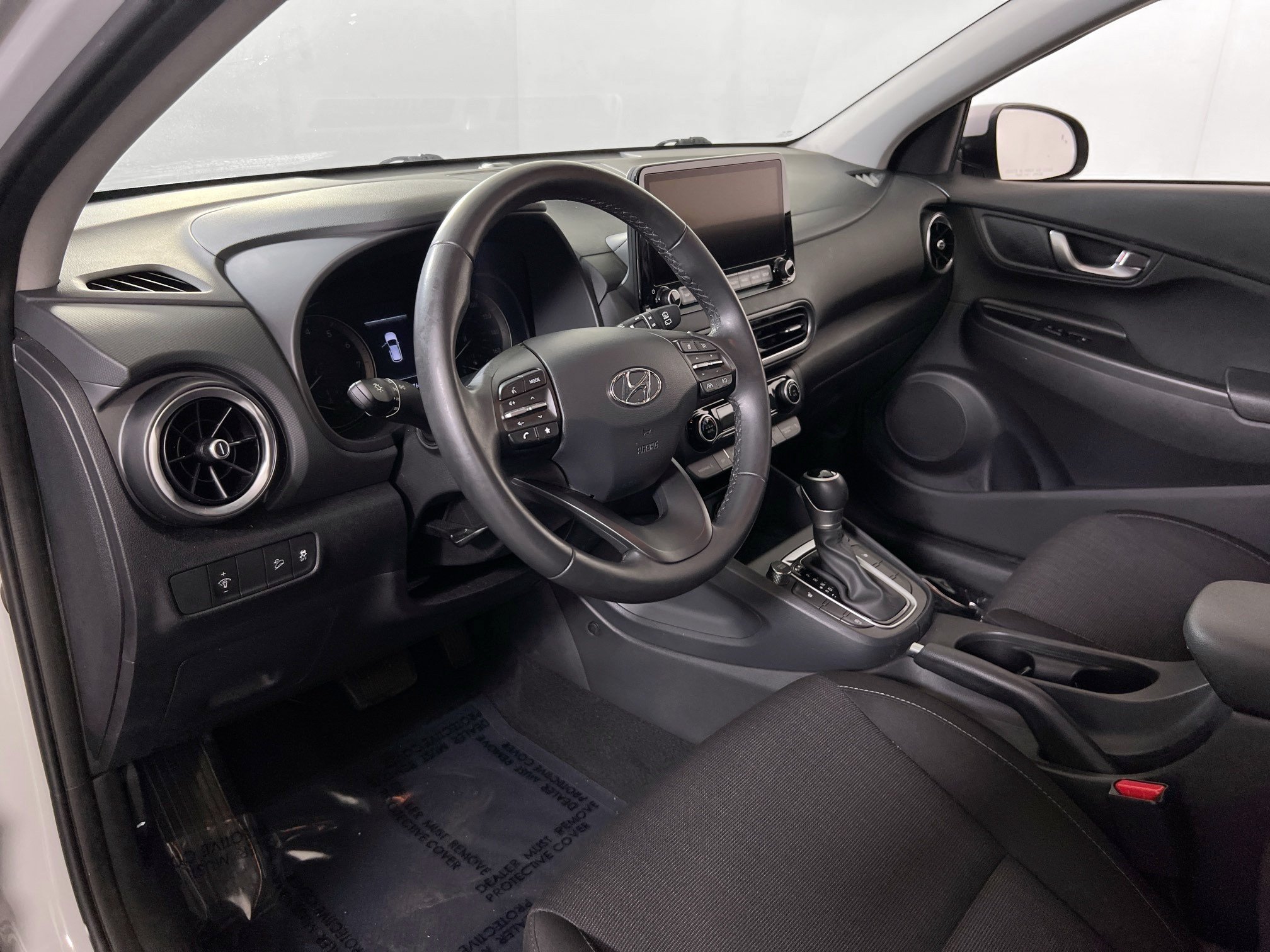 Used 2023 Hyundai Kona SEL w/ Convenience Package AWD/4WD image 9