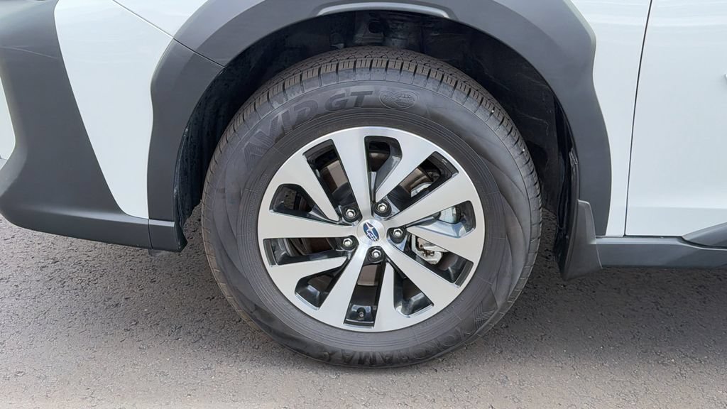 Certified 2025 Subaru Outback AWD/4WD image 9