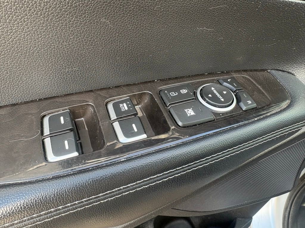 Used 2017 Kia Sorento AWD image 20