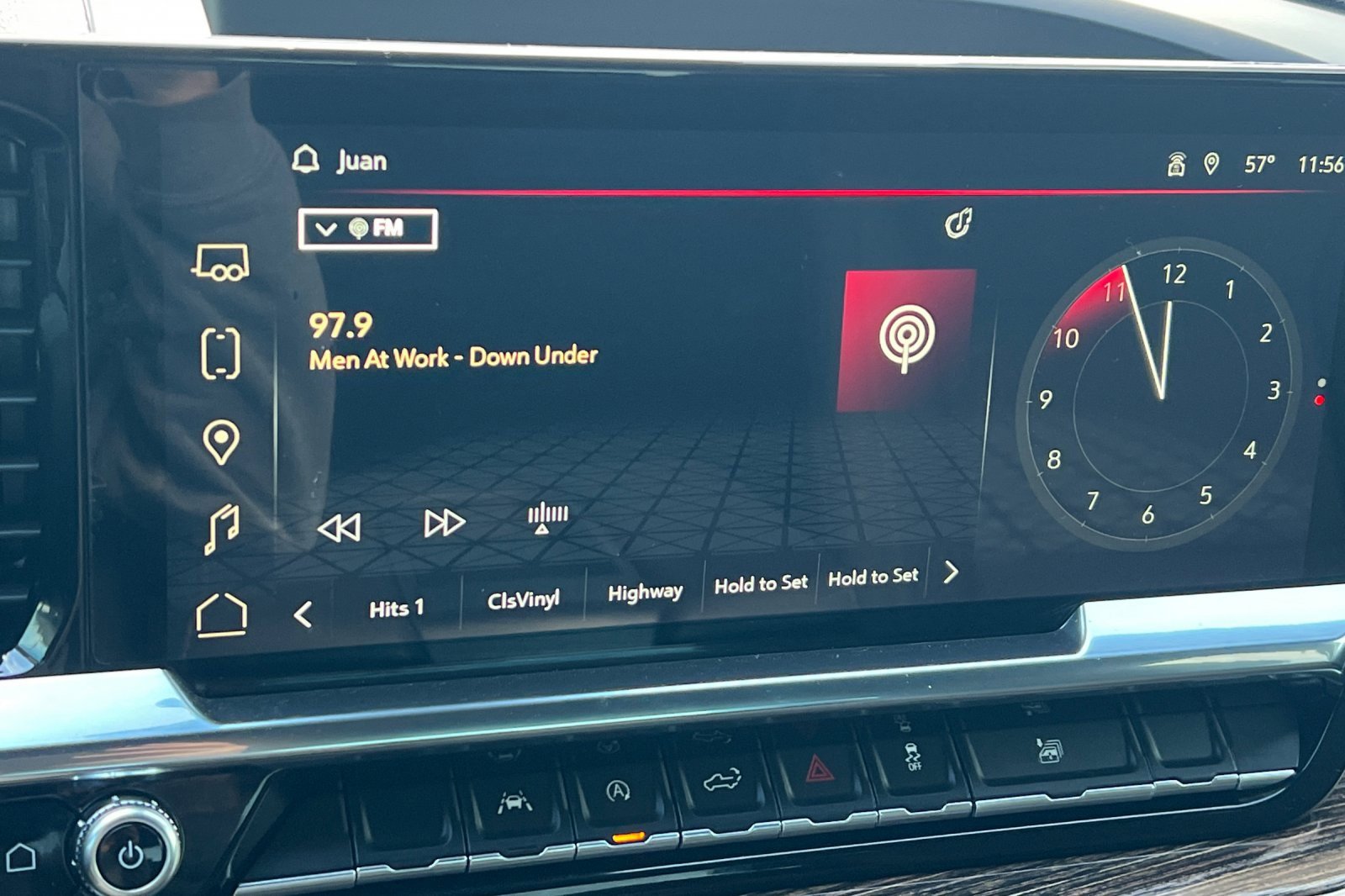 Used 2024 GMC Sierra 1500 Elevation w/ LPO, Elevation Black Package image 15