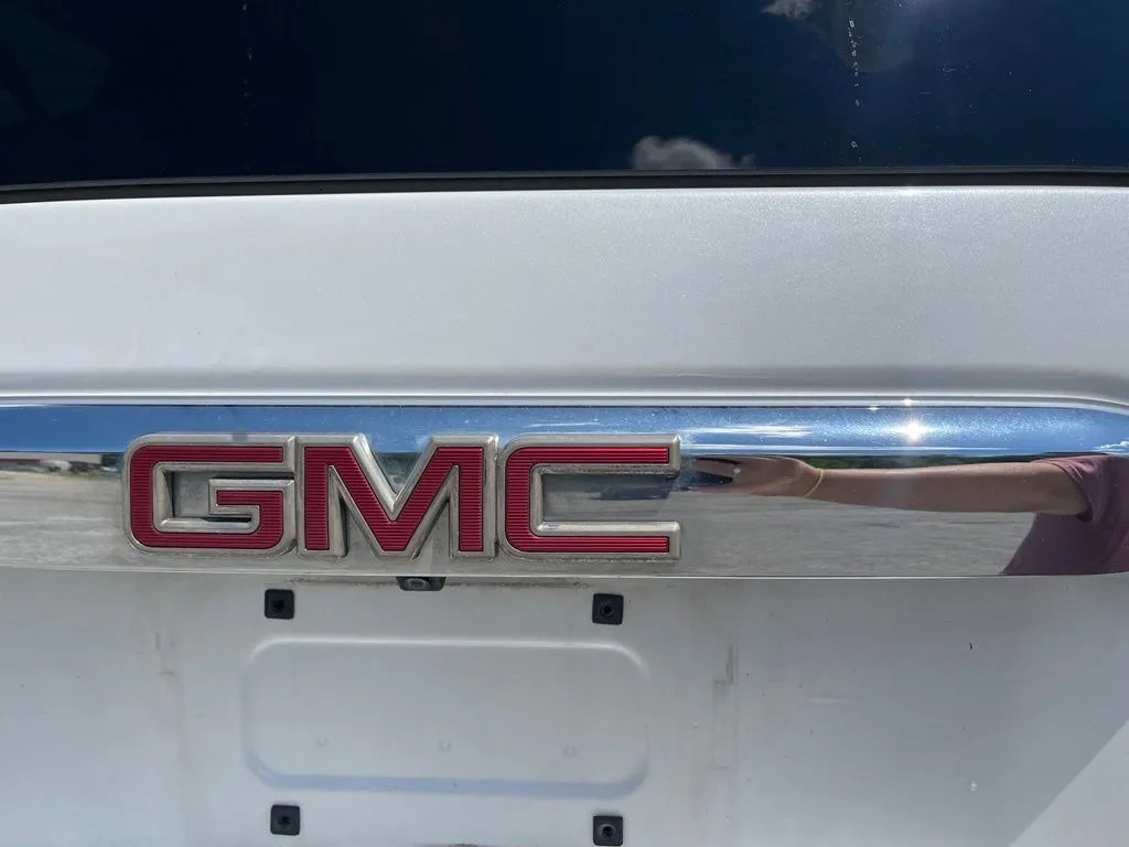 Used 2020 GMC Yukon Denali w/ Denali Ultimate Package AWD/4WD image 12