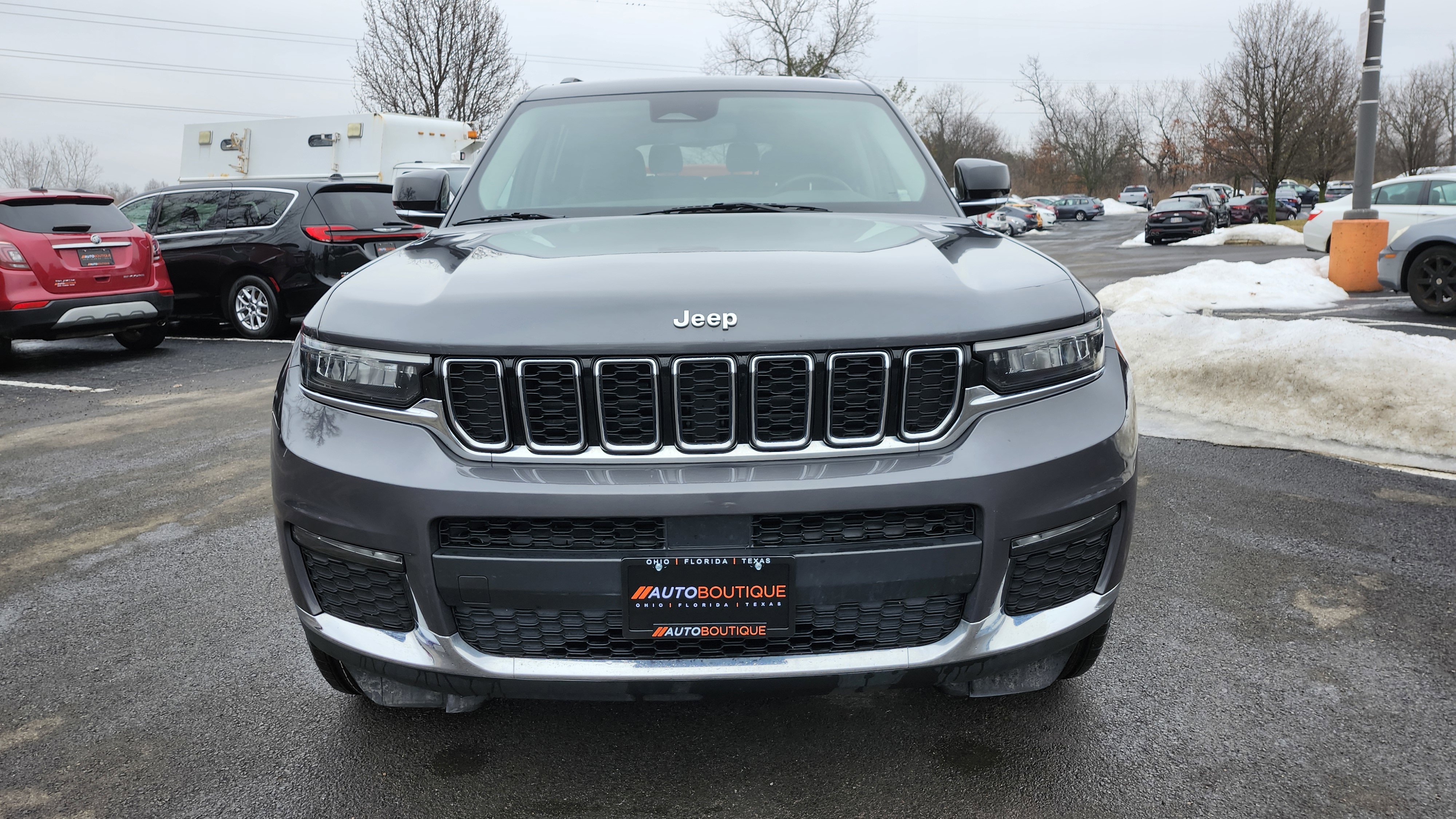 Used 2023 Jeep Grand Cherokee L Limited image 13