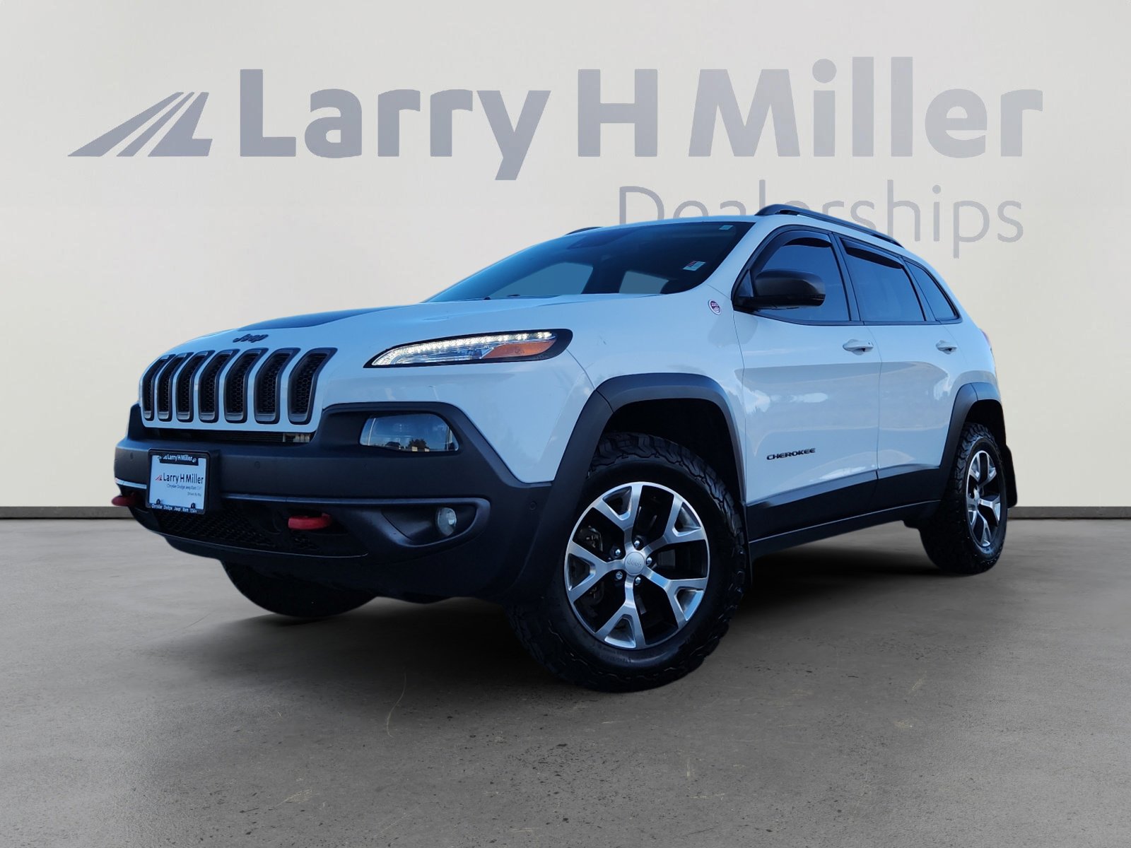 Used 2018 Jeep Cherokee Trailhawk w/ Quick Order Package 27L