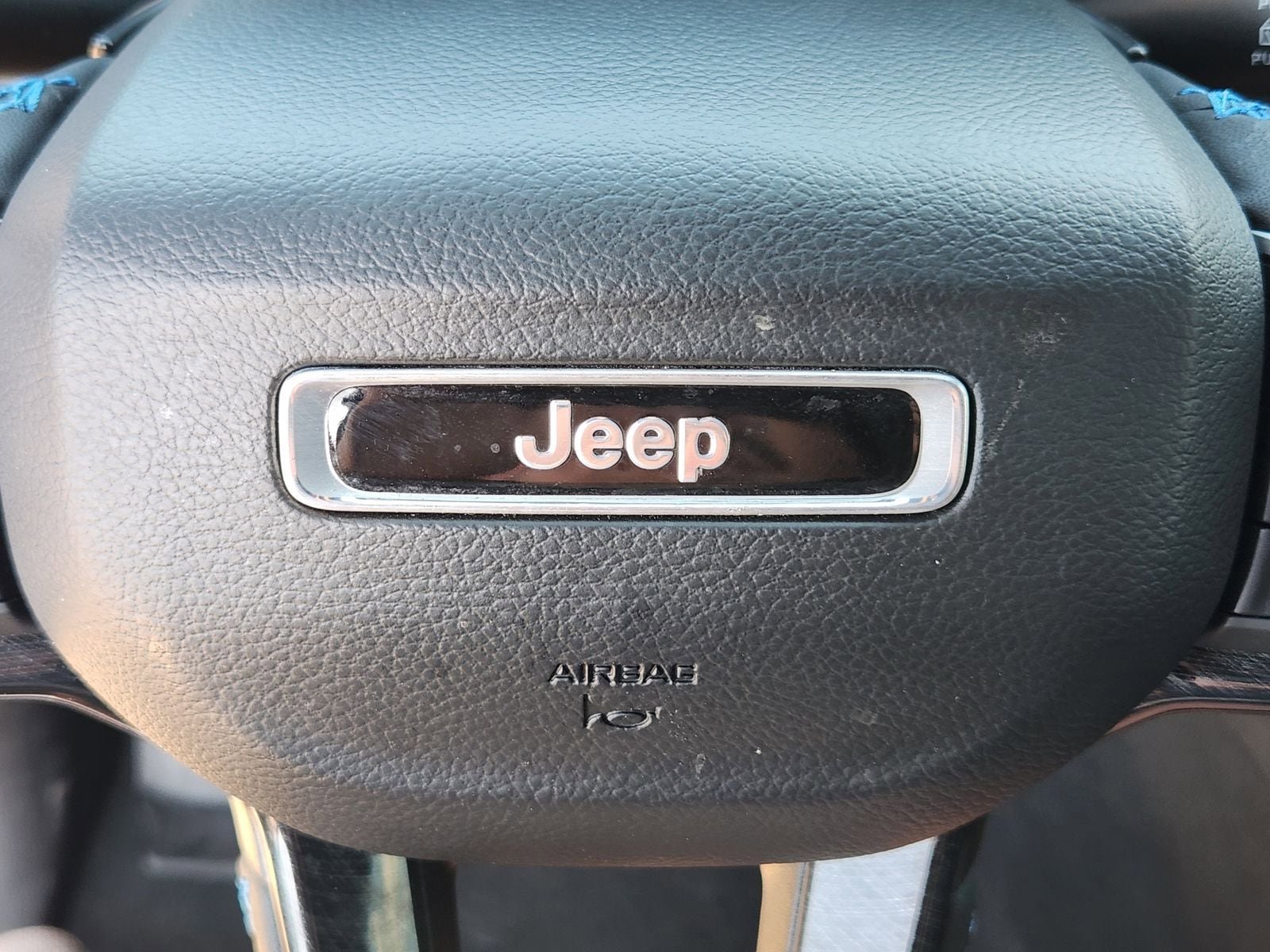 Used 2023 Jeep Grand Cherokee Trailhawk w/ Luxury Tech Group III AWD/4WD image 38