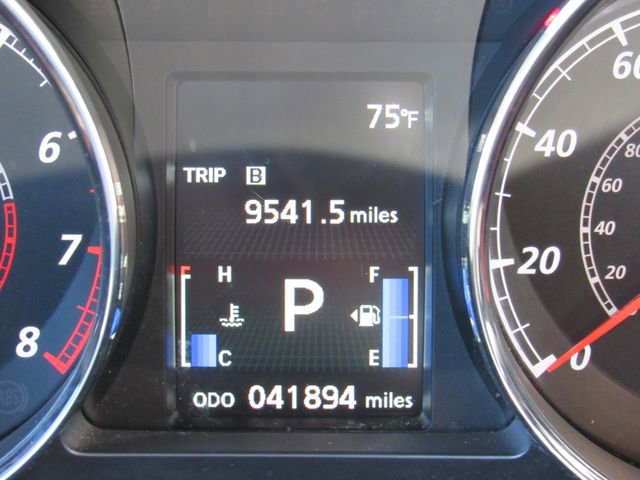 Used 2018 Mitsubishi Outlander Sport LE AWD/4WD image 28