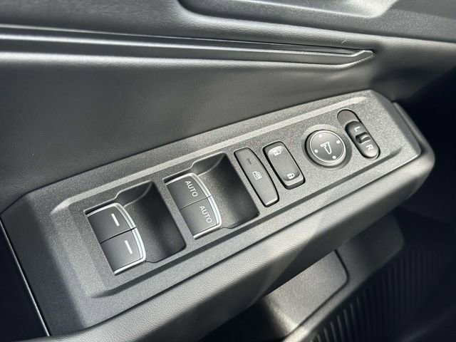 Used 2025 Honda Accord SE image 25