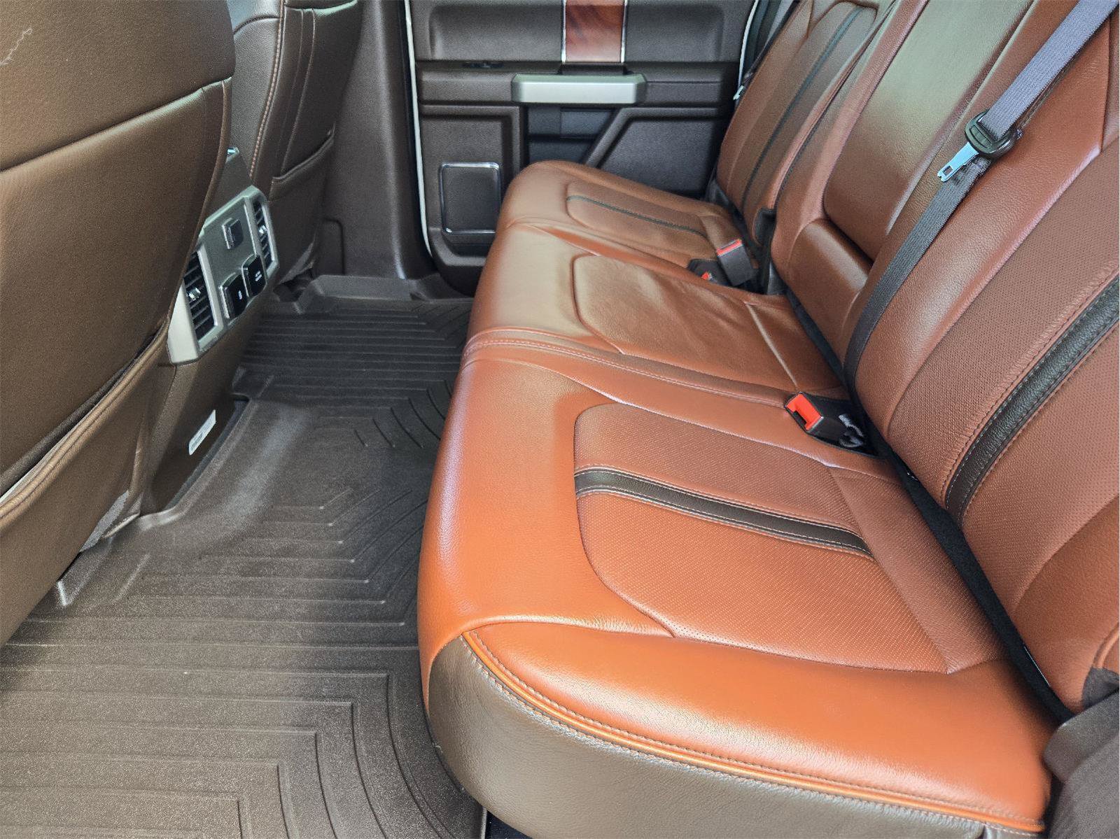 Certified 2022 Ford F350 King Ranch w/ Chrome Package AWD/4WD image 30