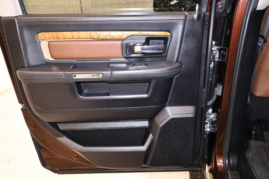 Used 2015 RAM 3500 Laramie Longhorn AWD/4WD image 14
