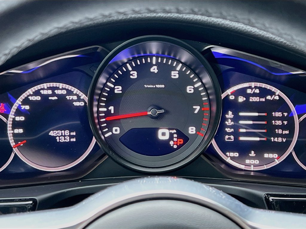 Certified 2018 Porsche Panamera 4 AWD/4WD image 13