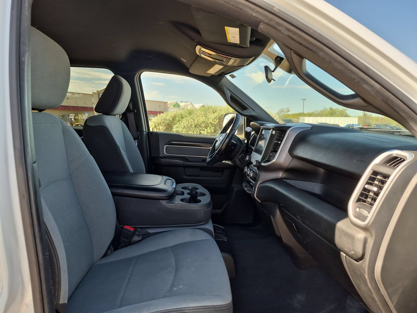 Used 2022 RAM 2500 Big Horn AWD/4WD image 27