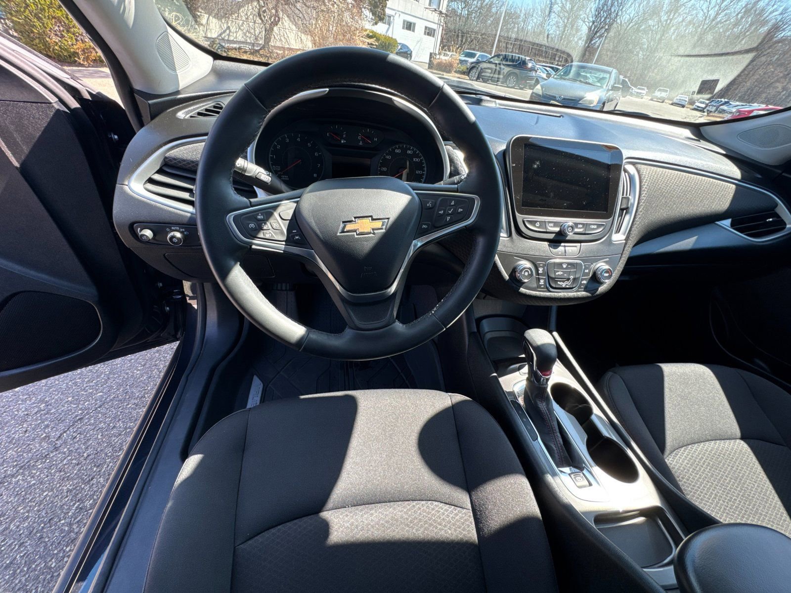 Used 2023 Chevrolet Malibu RS w/ LPO, Floor Liner Package FWD image 15