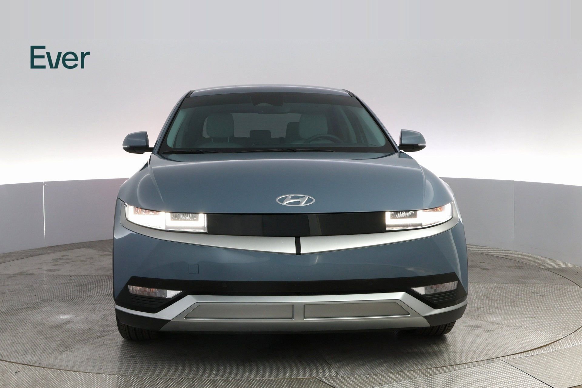 Used 2023 Hyundai Ioniq 5 SEL image 3