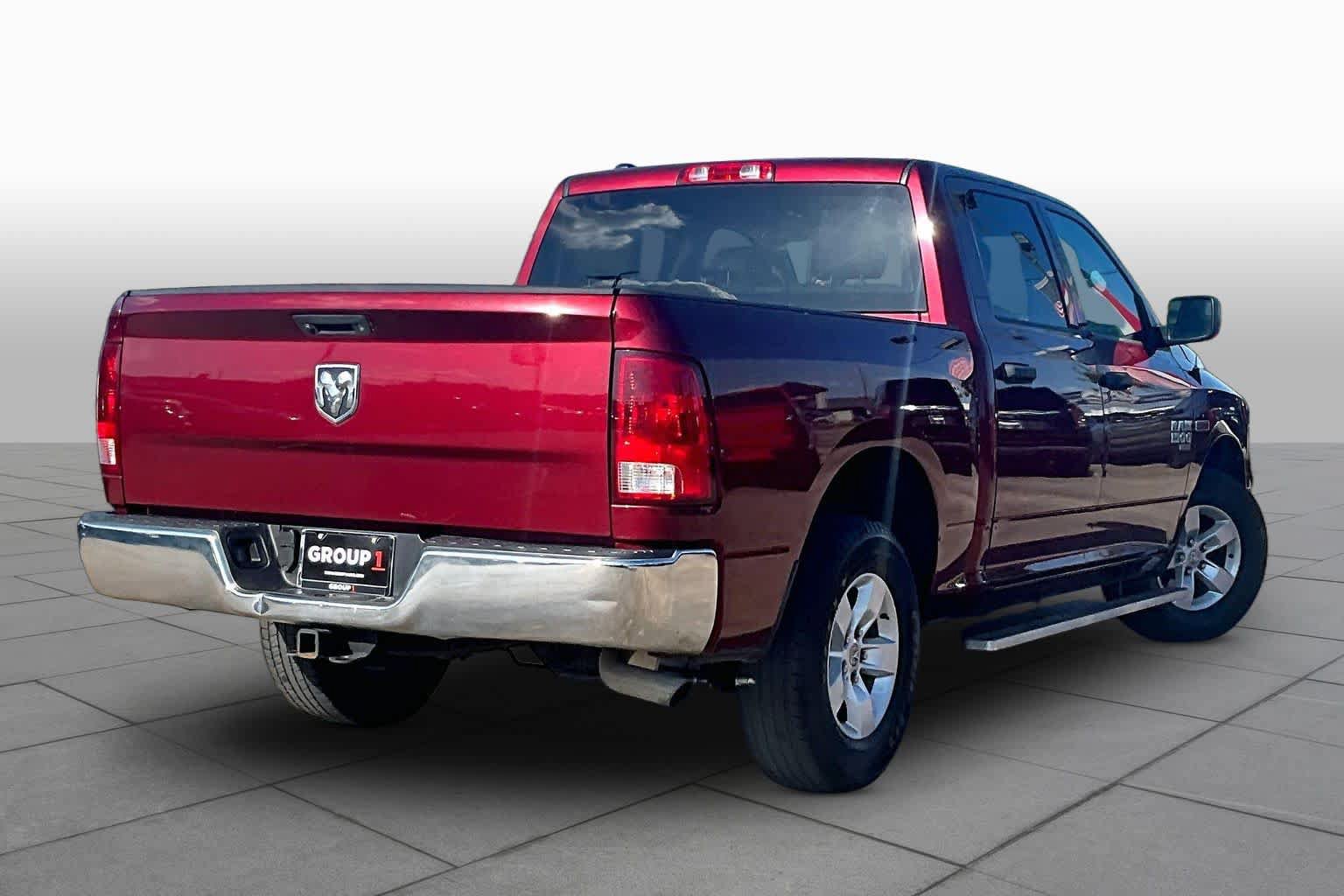 Used 2019 RAM 1500 Tradesman w/ Chrome Appearance Group RWD image 13