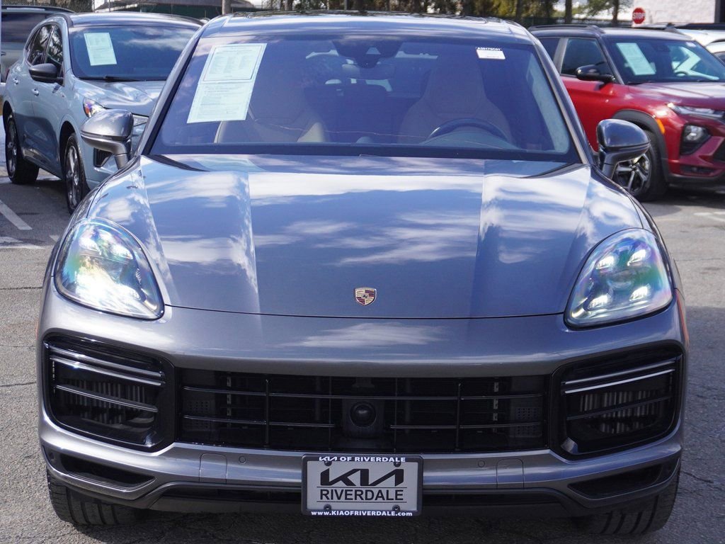 Used 2020 Porsche Cayenne Turbo image 13