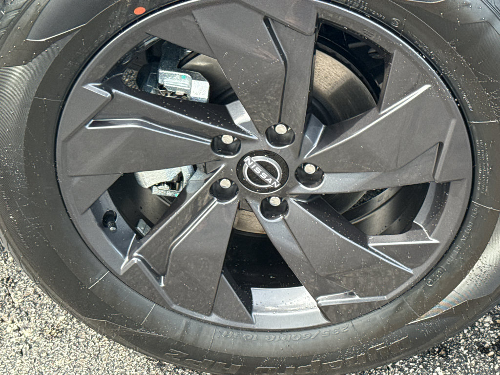 New 2026 Nissan Rogue SV AWD/4WD image 9