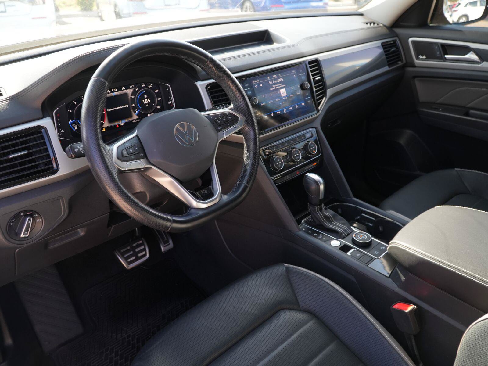 Used 2023 Volkswagen Atlas SEL Premium AWD/4WD image 7