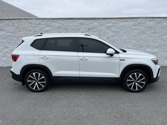 Used 2023 Volkswagen Taos SE image 11
