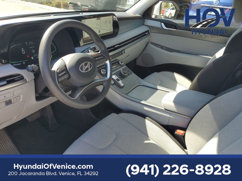 Used 2023 Hyundai Palisade SE image 27